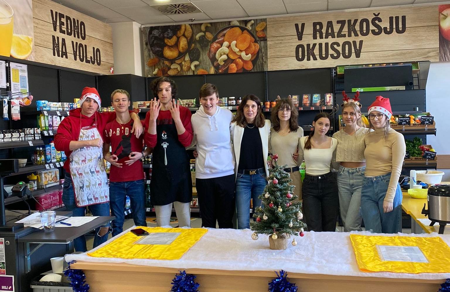 V Božičkovo deželo s 3. Es