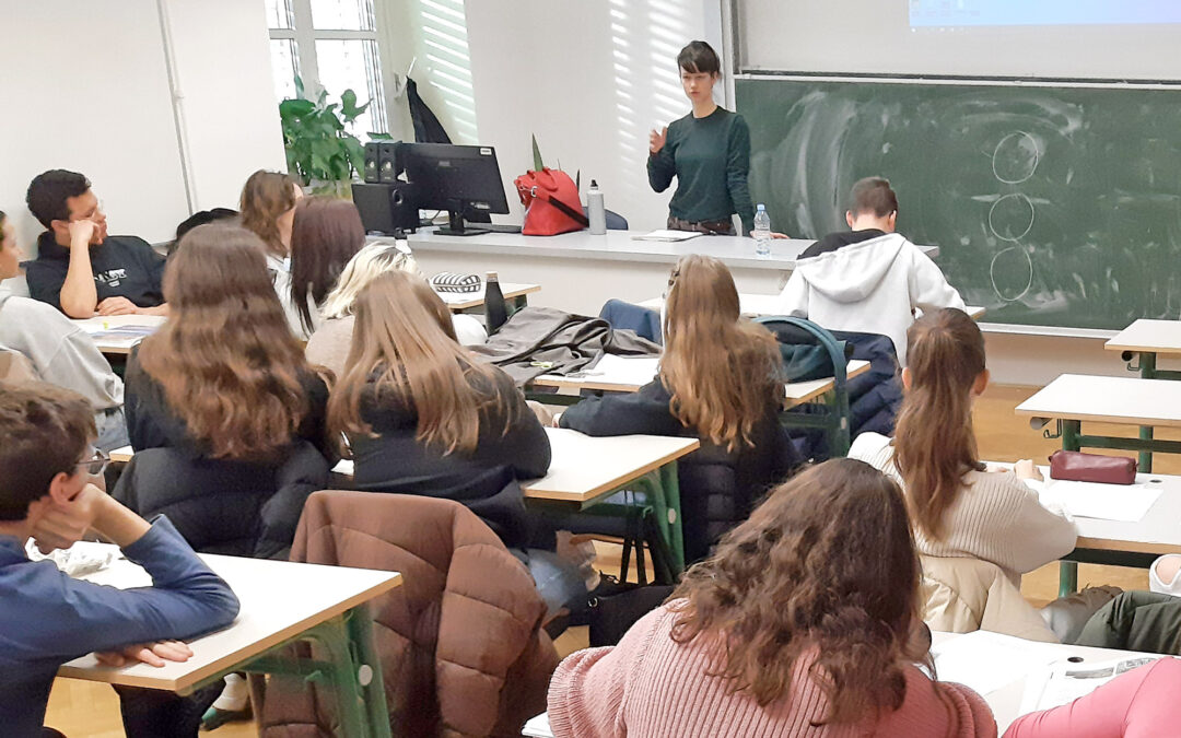 Projekt “Delovanje za enakost” z Niko Rozman