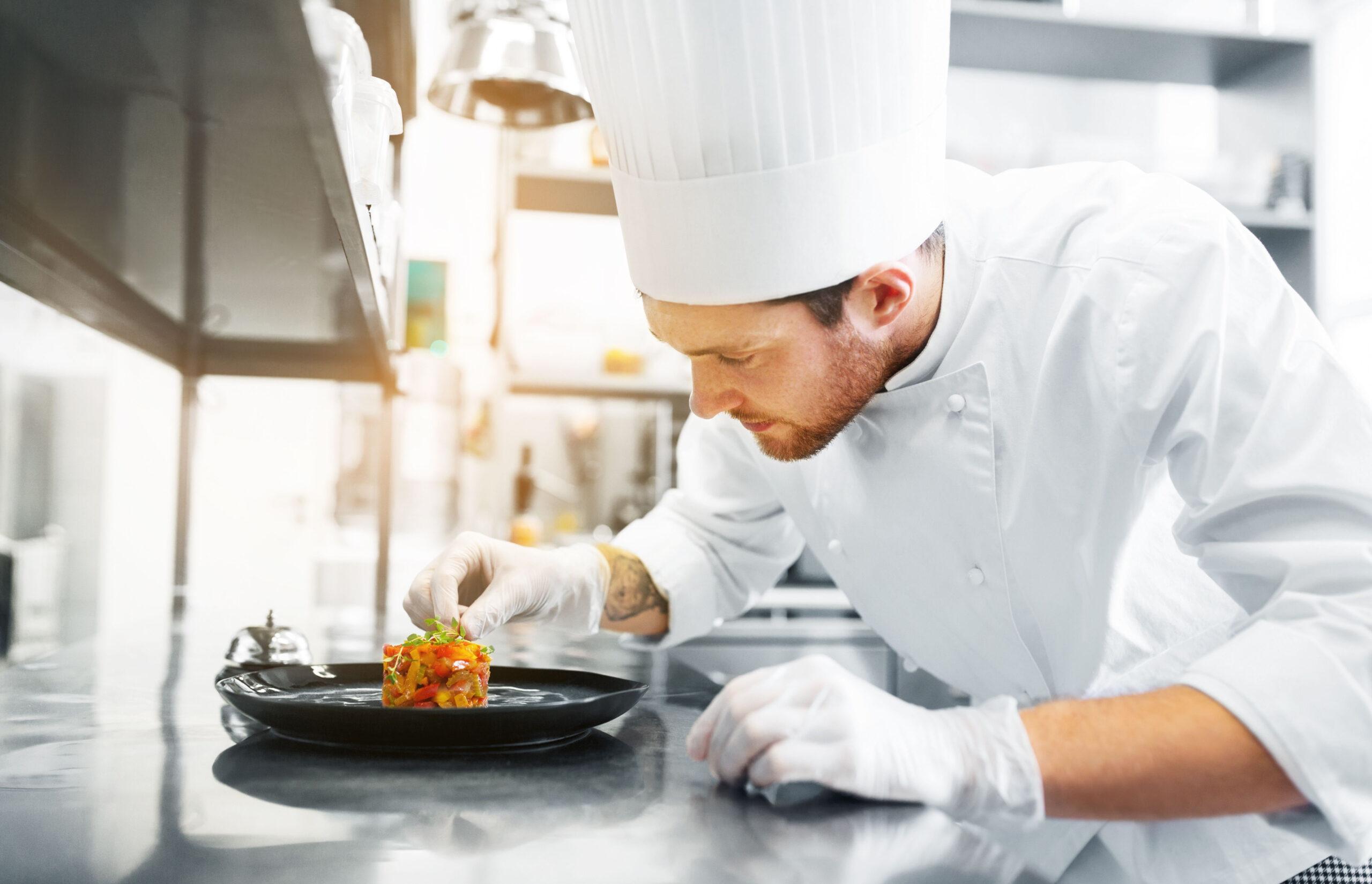 GASTRONOM HOTELIR – SMER IZOBRAŽEVANJA GASTRONOM HOTELIR - SMER IZOBRAŽEVANJA