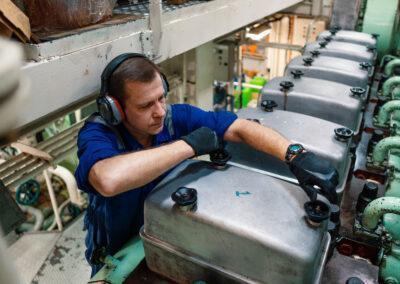 LADIJSKI STROJNI TEHNIK – SSI