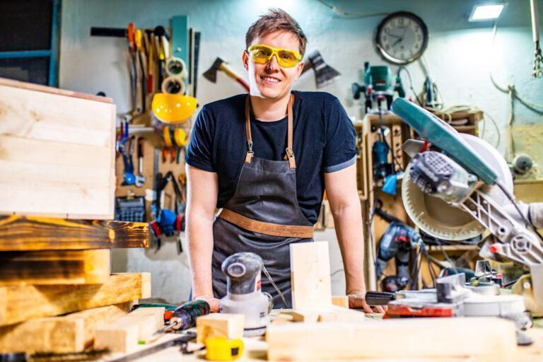 LESARSKI TEHNIK - SSI - SMER IZOBRAŽEVANJA