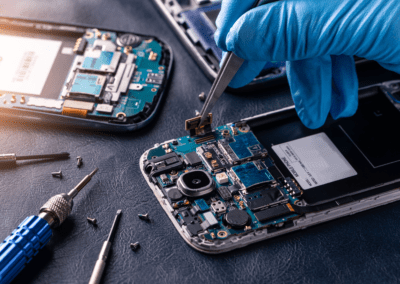 Mehanik telefonskih naprav