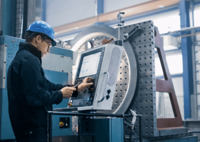 Operater na CNC-stroju, kovinarstvo