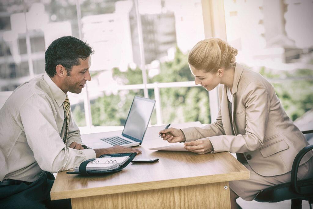 Poklic - kadrovski referent