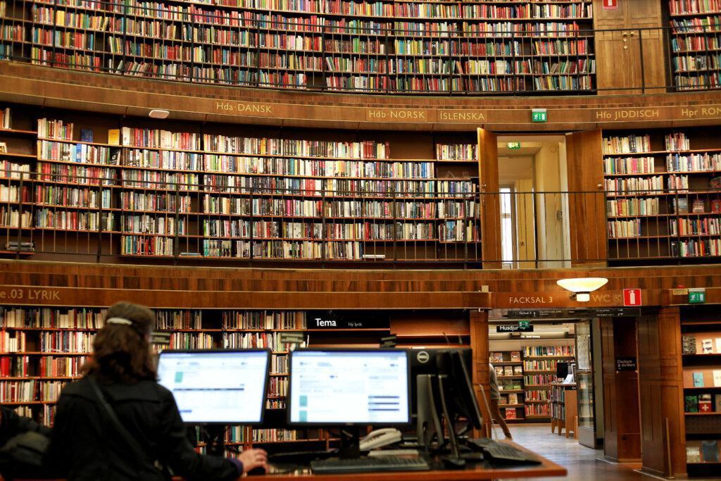 Poklic - knjižničar