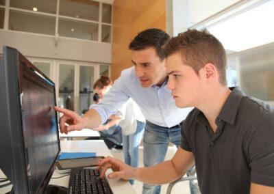 Predmetni učitelj za računalništvo