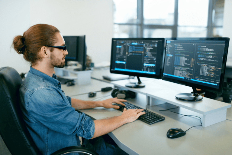 Programer - poklic