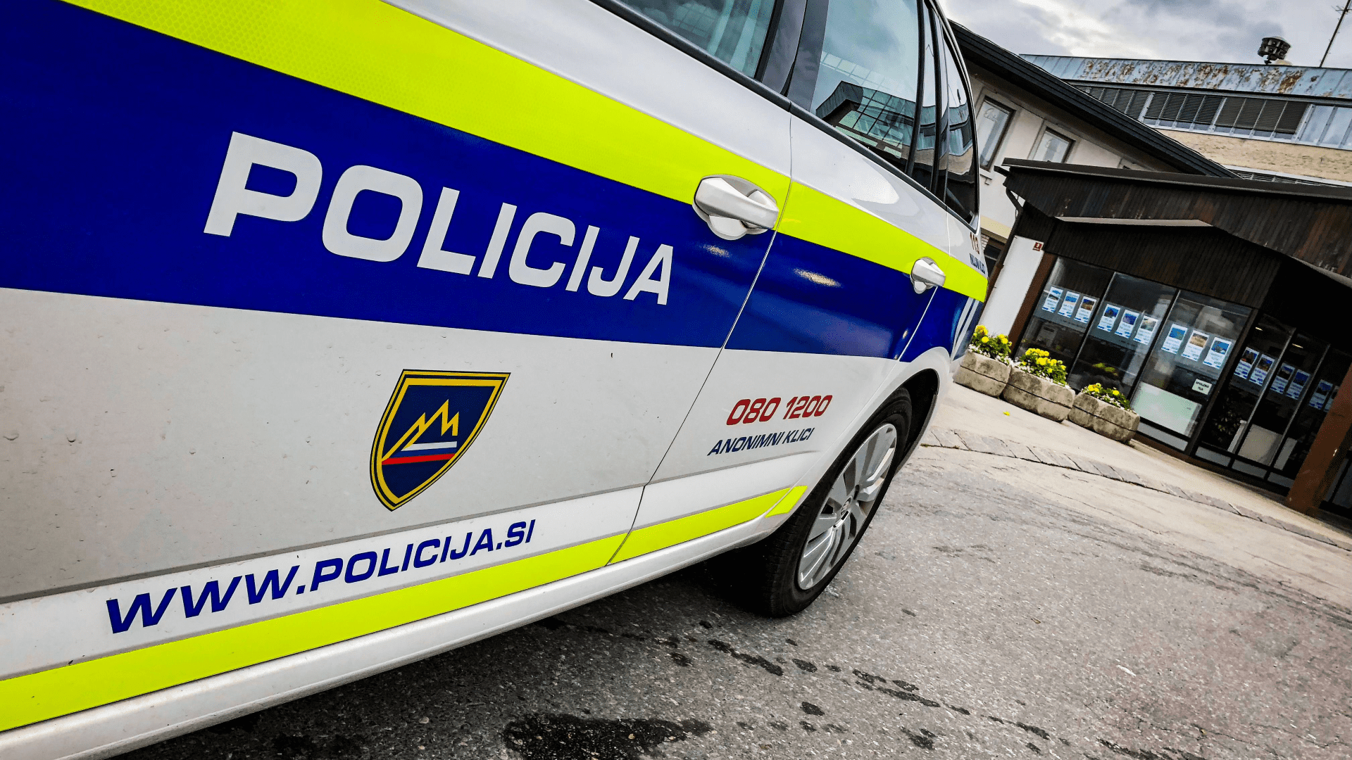 Prometni policist – poklic Prometni policist - poklic