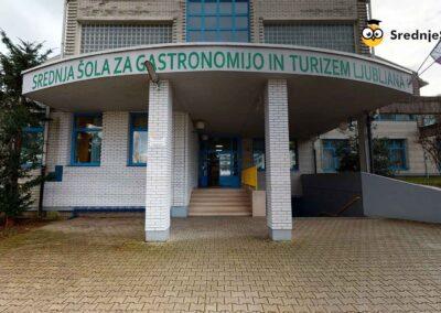 Srednja šola za gastronomijo in turizem Ljubljana z moderno arhitekturo in gostoljubnim okoljem.