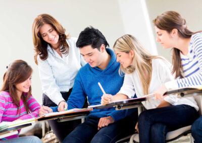 Vzgojitelj v dijaškem domu