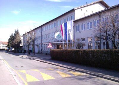 Šolski center za pošto, ekonomijo in telekomunikacije Ljubljana – Srednja tehniška in strokovna šola