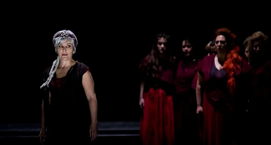 OBISKALI SMO NOVOGORIŠKO KNJIŽNICO IN SI OGLEDALI TRAGEDIJO TROJANKE