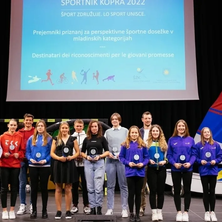 Priznanja MO Koper športnikom za dosežke v letu 2022 Priznanja MO Koper športnikom za dosežke v letu 2022