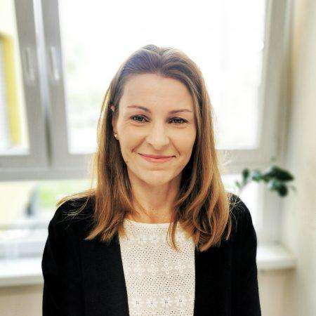 Mojca Ješovnik