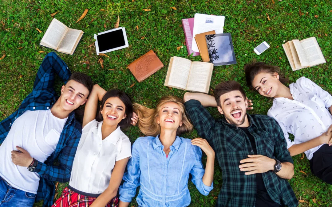 KAKO SKLEPATI NOVA PRIJATELJSTVA V ŠOLI?