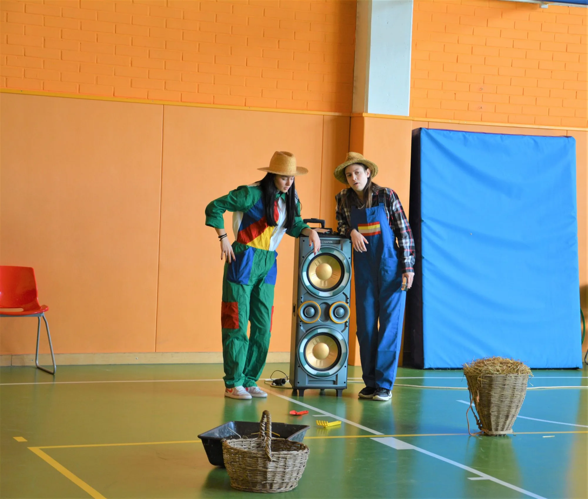 Pustovanje na Gimnaziji Lava