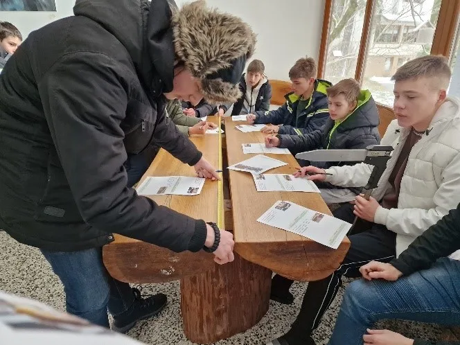 Določitev ogljičnega odtisa lesnih izdelkov na SGLZŠ Postojna
