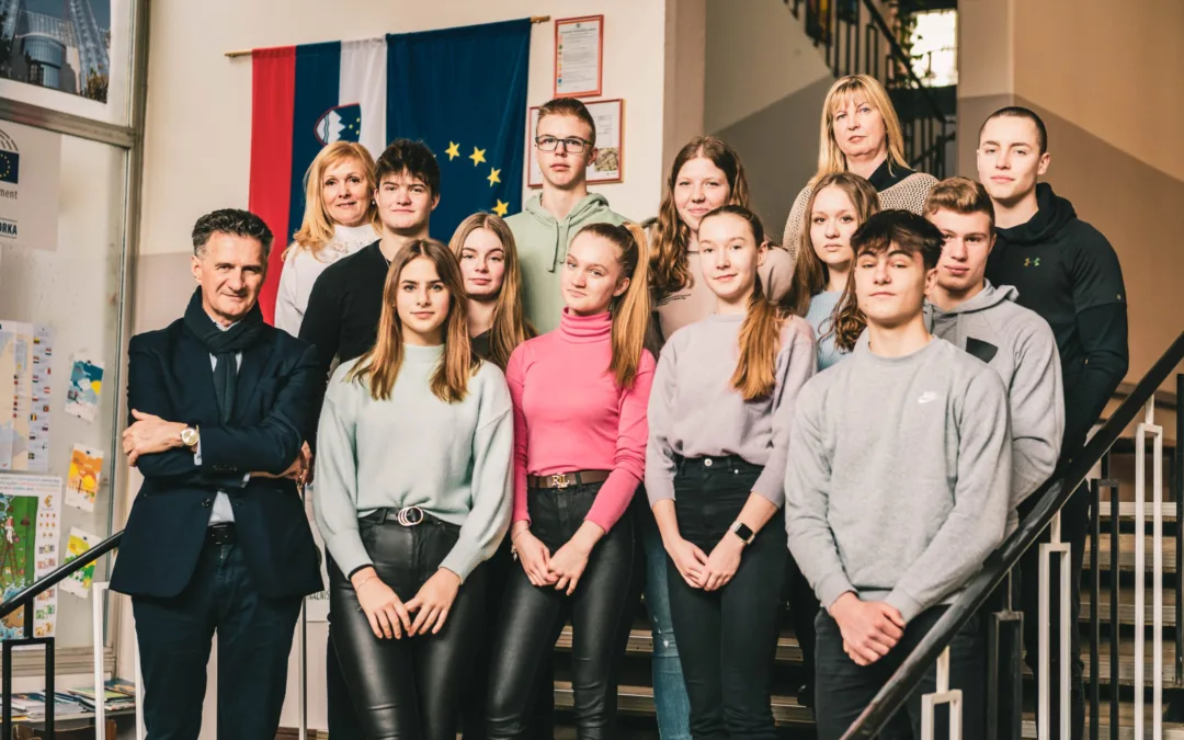 Okrogla miza z viceguvernerjem Banke Slovenije in županom MO Velenje Petrom Dermolom