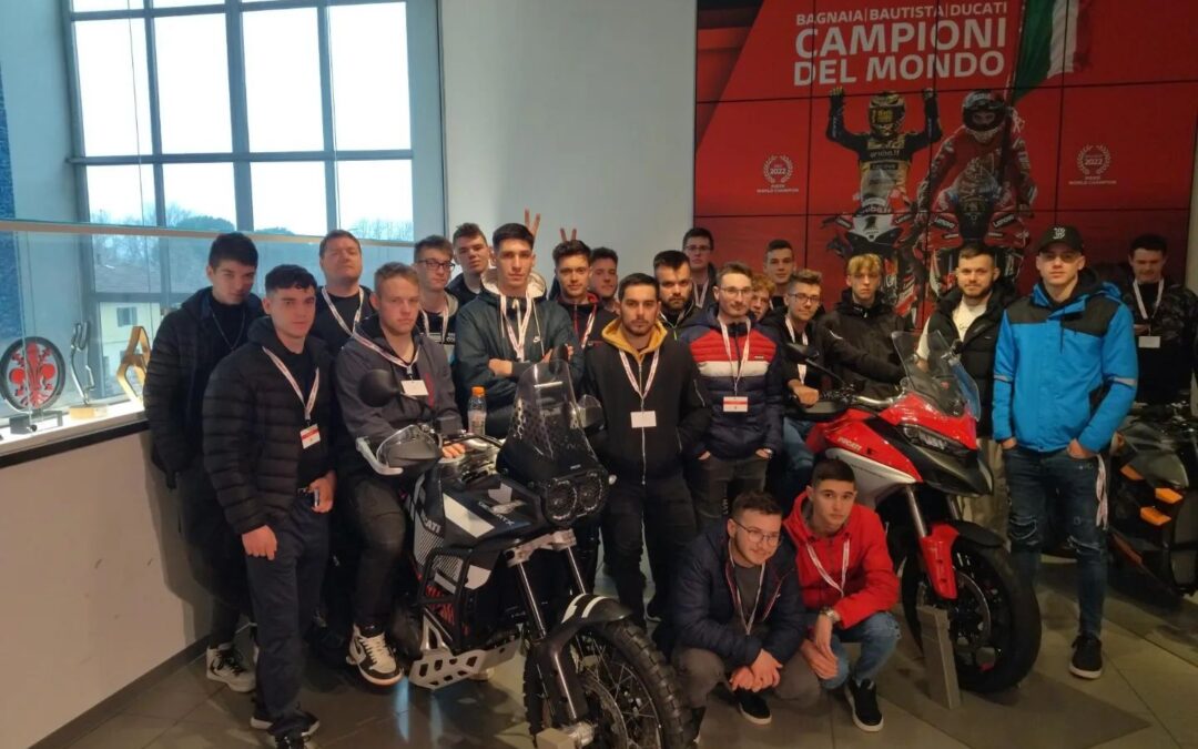 Strokovna ekskurzija v COSMOPROF Bologna in DUCATI