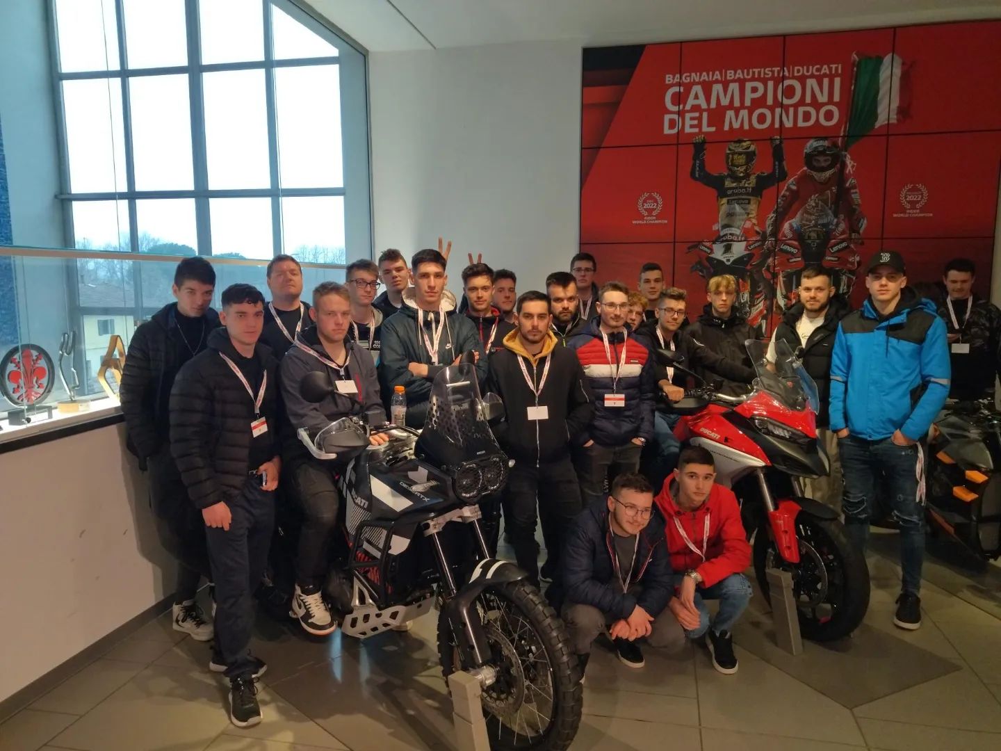 Strokovna ekskurzija v COSMOPROF Bologna in DUCATI Strokovna ekskurzija v COSMOPROF Bologna in DUCATI