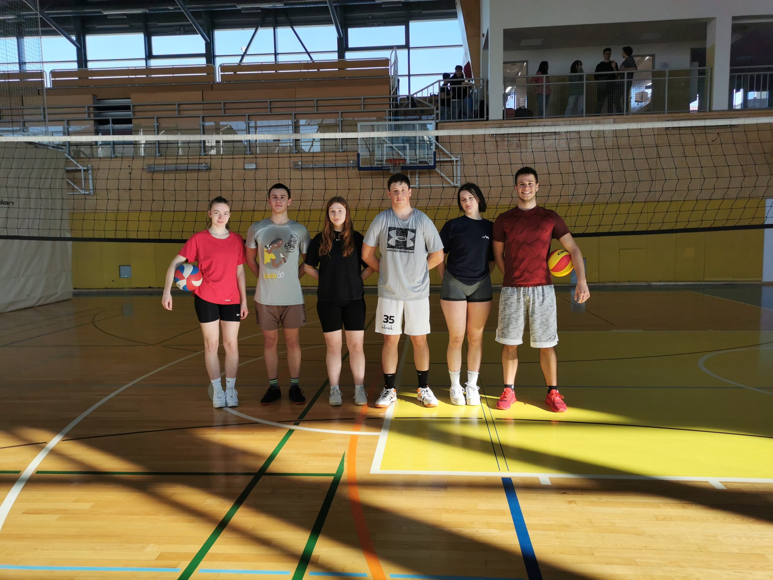 Oddelek 3. f zmagovalec v odbojki mešano Oddelek 3. f zmagovalec v odbojki mešano