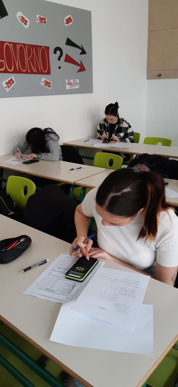 Okrožnica: Davčno opismenjevanje