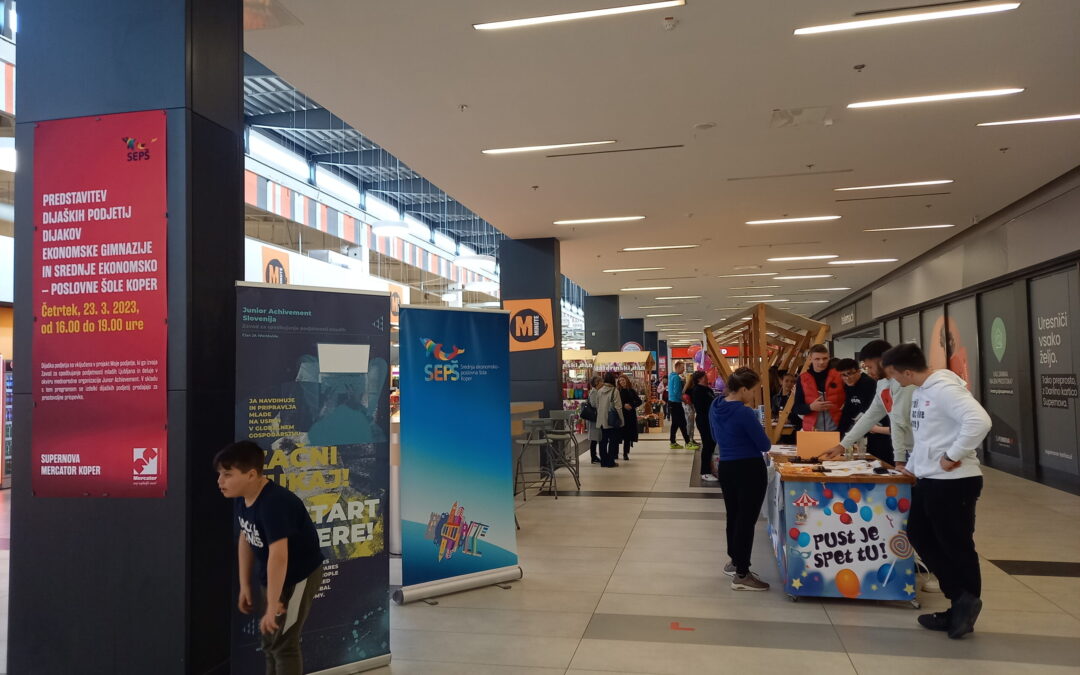 PREDSTAVITEV DIJAŠKIH PODJETIJ V PRODAJNEM CENTRU MERCATOR HIPERMARKET
