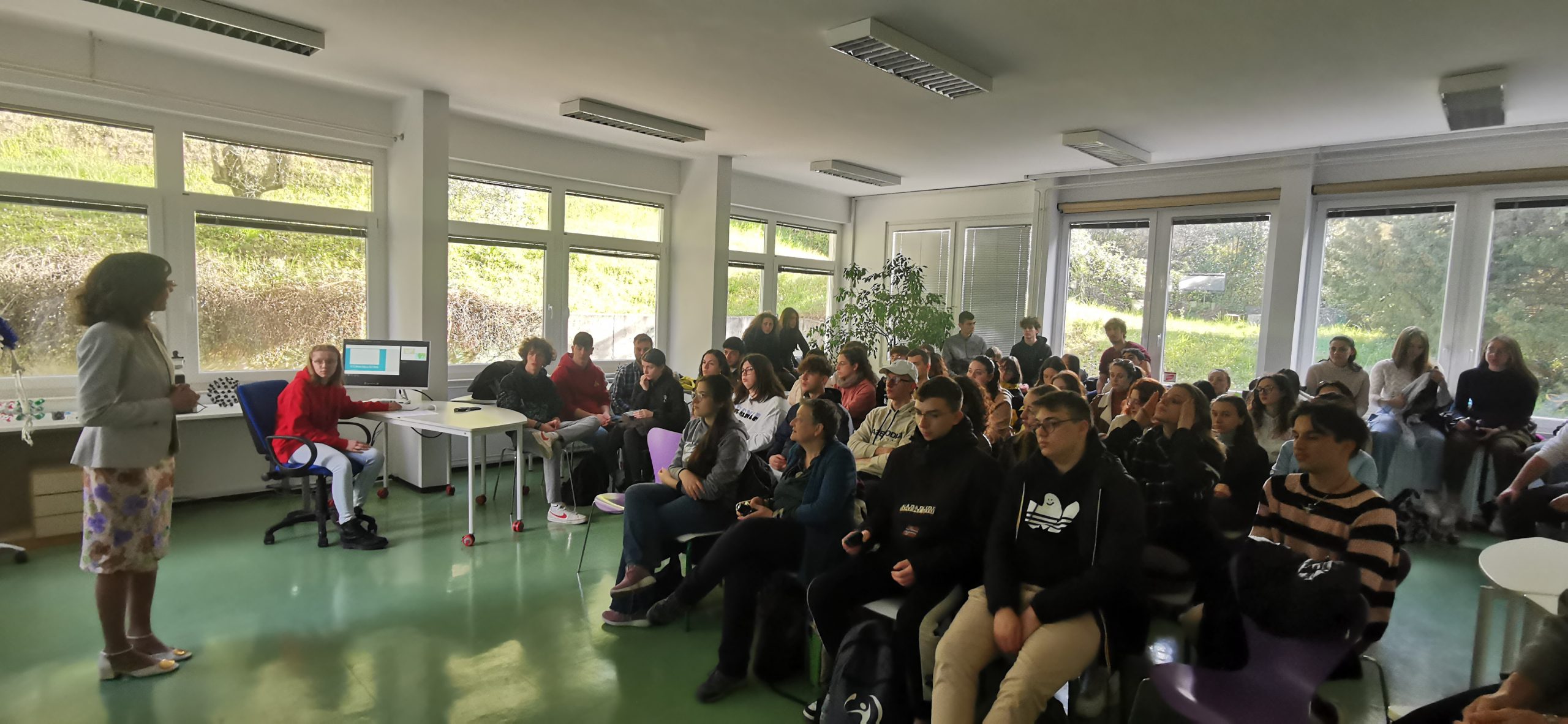 Visita di una scolaresca dell’IIS Piero Martinetti di Caluso Visita di una scolaresca dell’IIS Piero Martinetti di Caluso