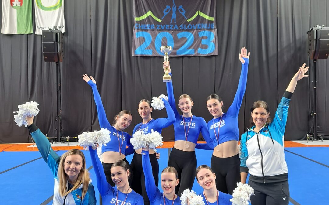 Naše cheerleaderke najlepše in najboljše!