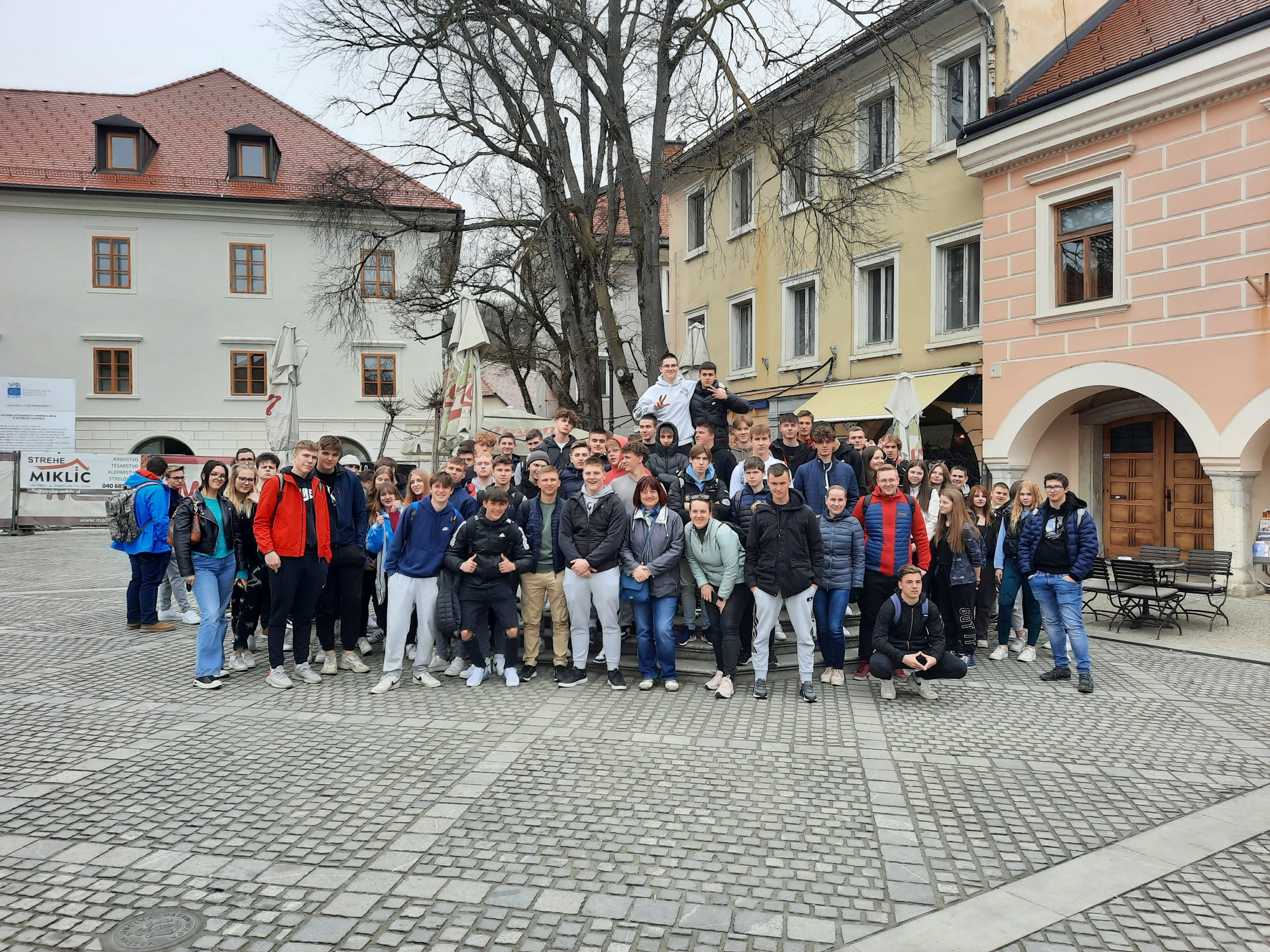 LITERARNO-STROKOVNA EKSKURZIJA NA DOLENJSKO