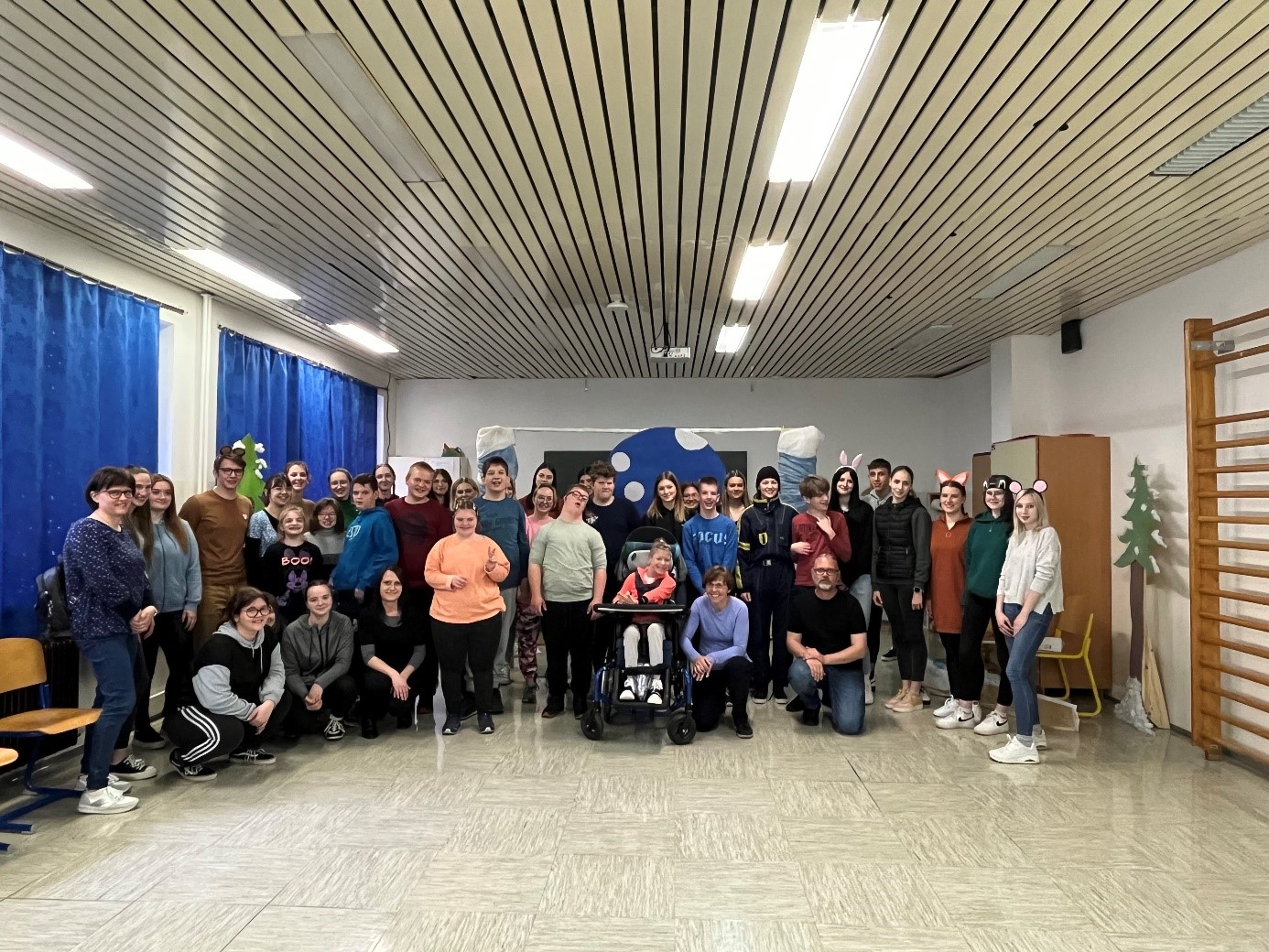 UČENCI 3. OŠ SLOVENJ GRADEC NA OBISKU NA MUTI UČENCI 3. OŠ SLOVENJ GRADEC NA OBISKU NA MUTI