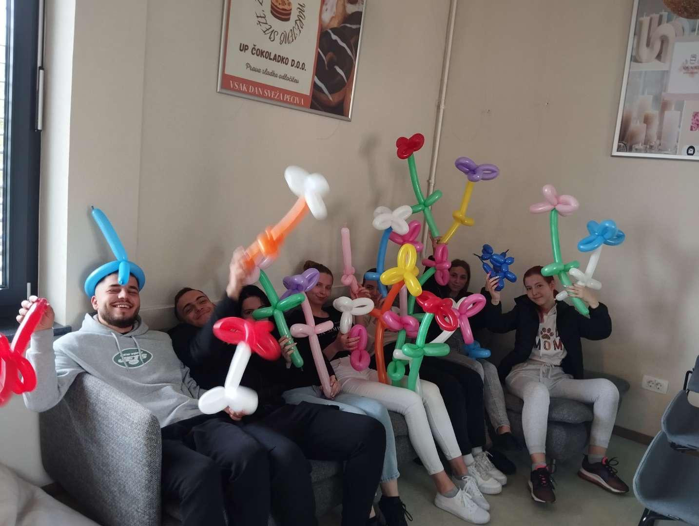 4. A se poslavlja