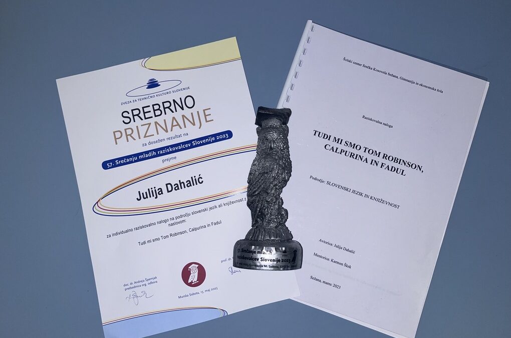 Julija Dahalić srebrna na Srečanju mladih raziskovalcev Slovenije