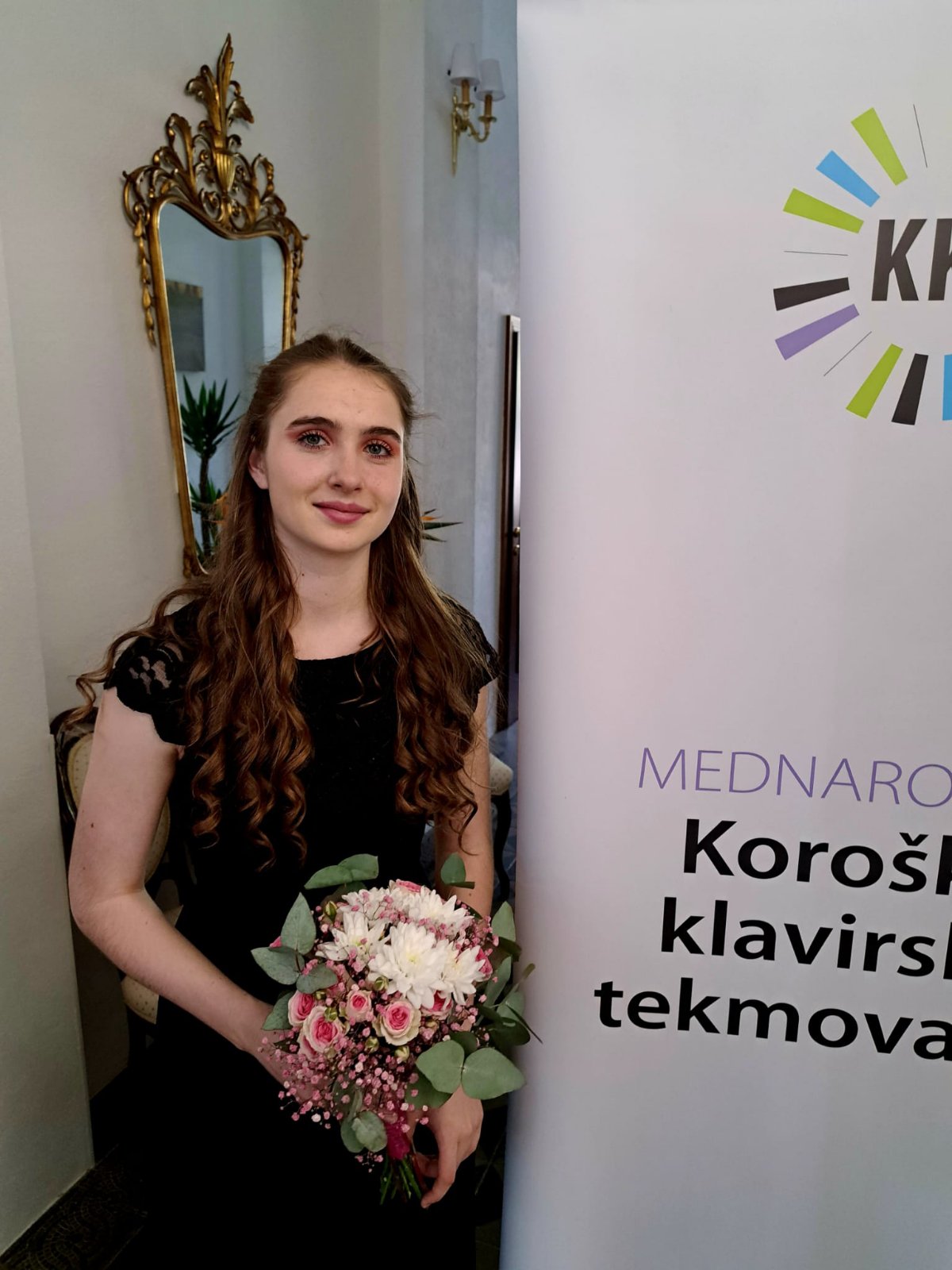 Uspehi glasbenikov se vrstijo Uspehi glasbenikov se vrstijo