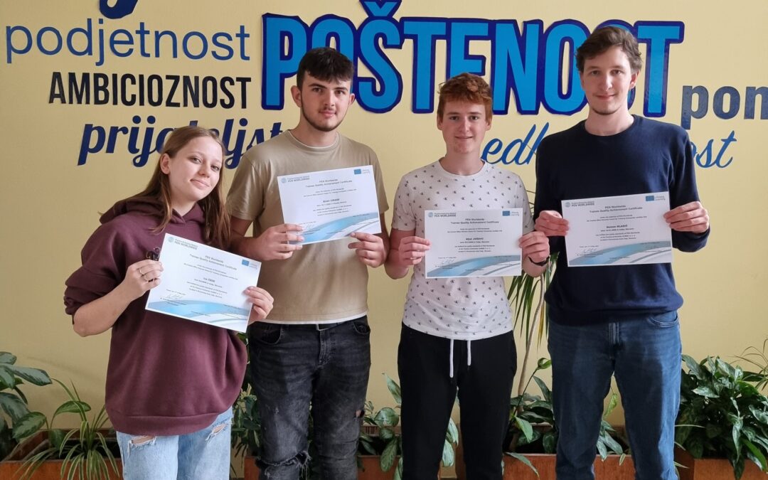 Vodstvo UP AniMall prejelo PEN Worldwide certifikat za vsestransko uspešno poslovno leto 2022/2023