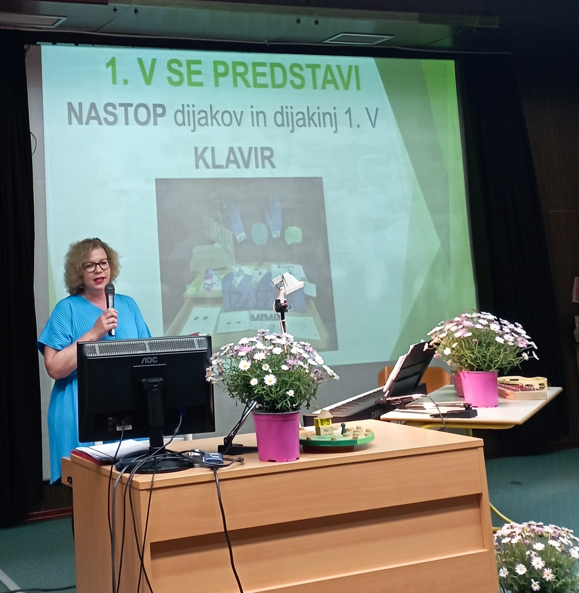 1. V se predstavi