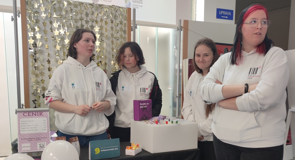 ArtXVision na tekmovanju Junior Achievement Slovenija