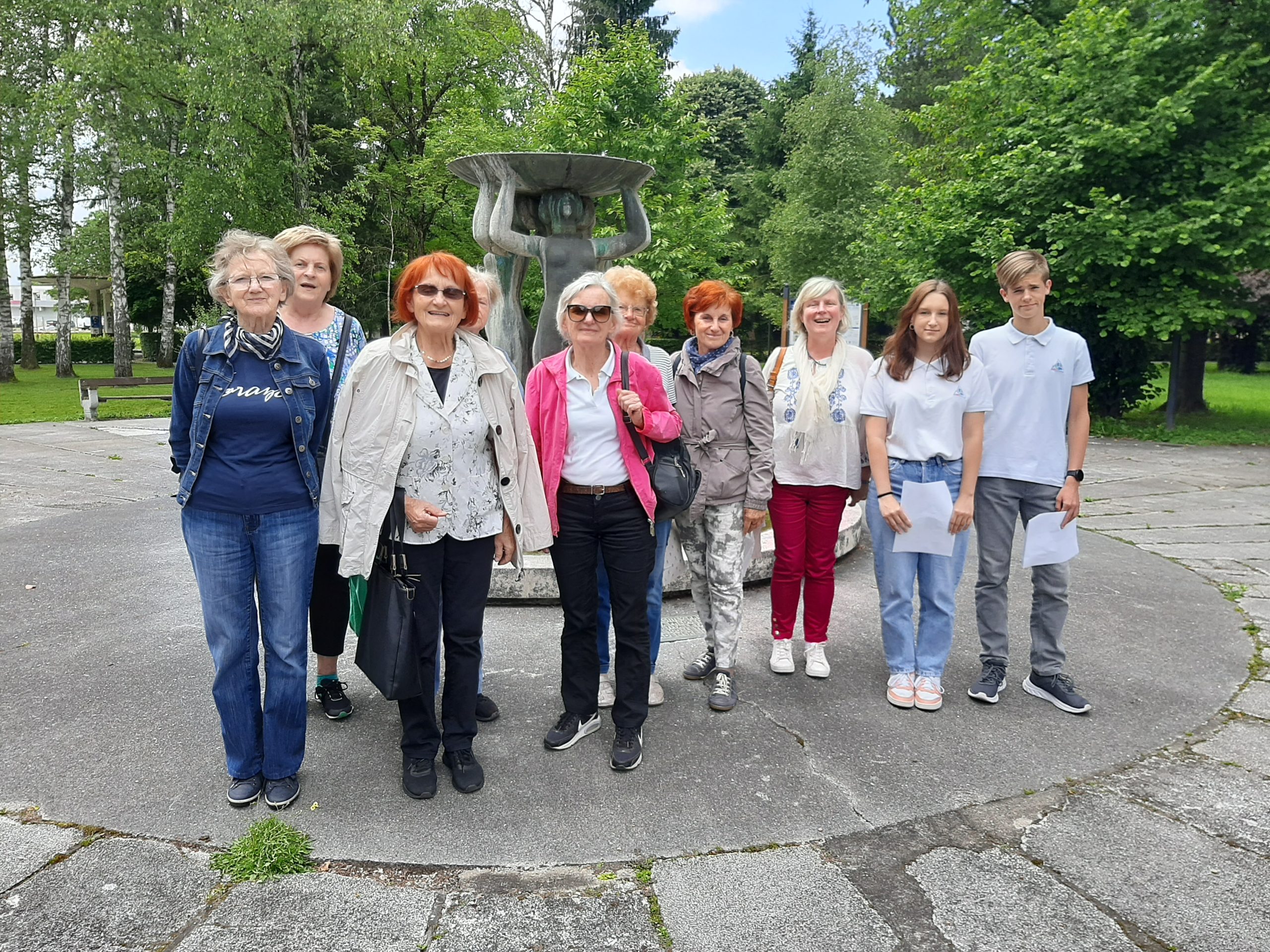 TURISTIČNO VODENJE PO RADENCIH