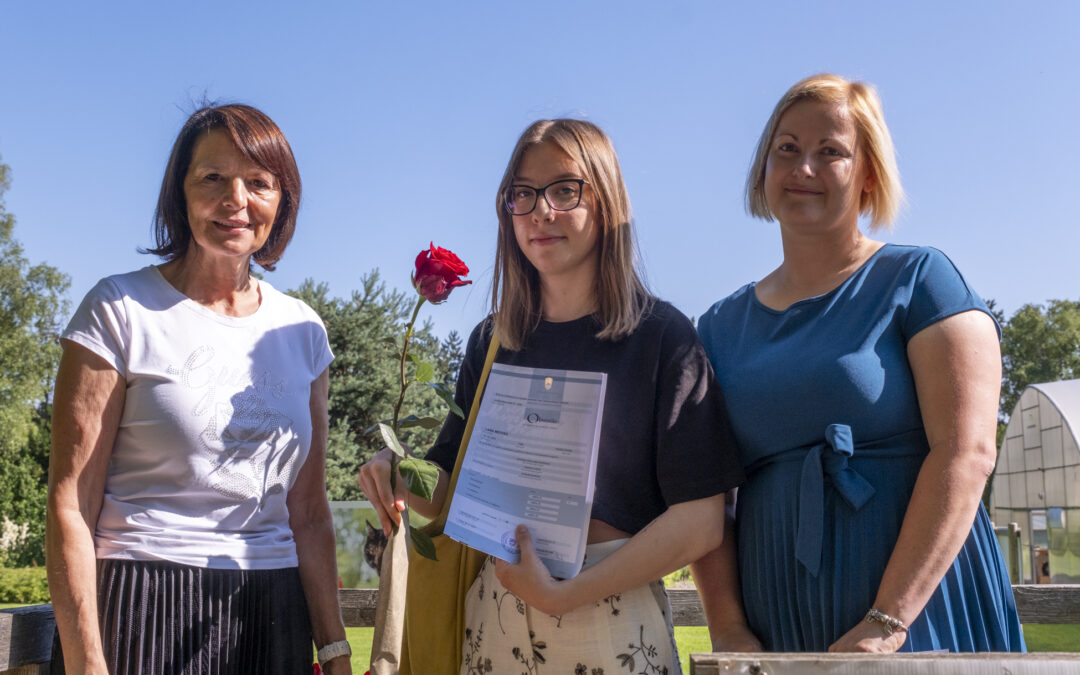 Podelitev spričeval dijakom ob končani POM in ZI