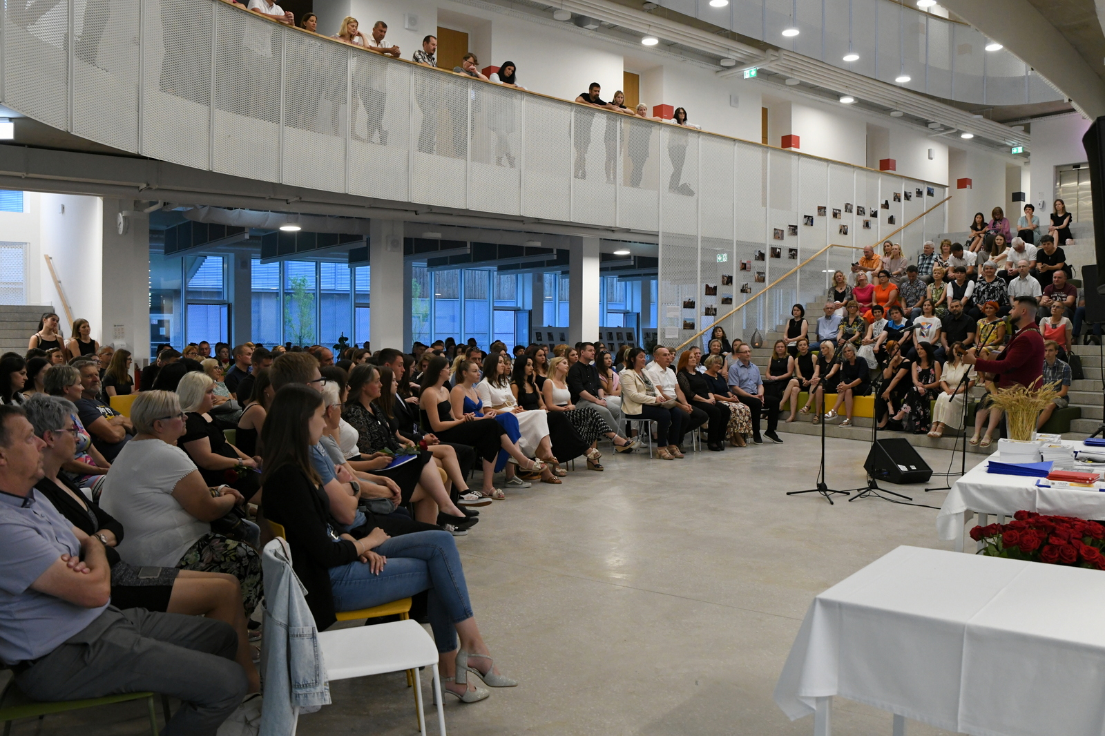 Slavnostna podelitev maturitetnih spičeval Slavnostna podelitev maturitetnih spičeval
