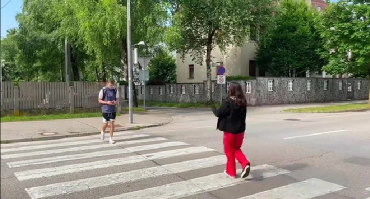 (Ne)varna uporaba mobilnega telefona