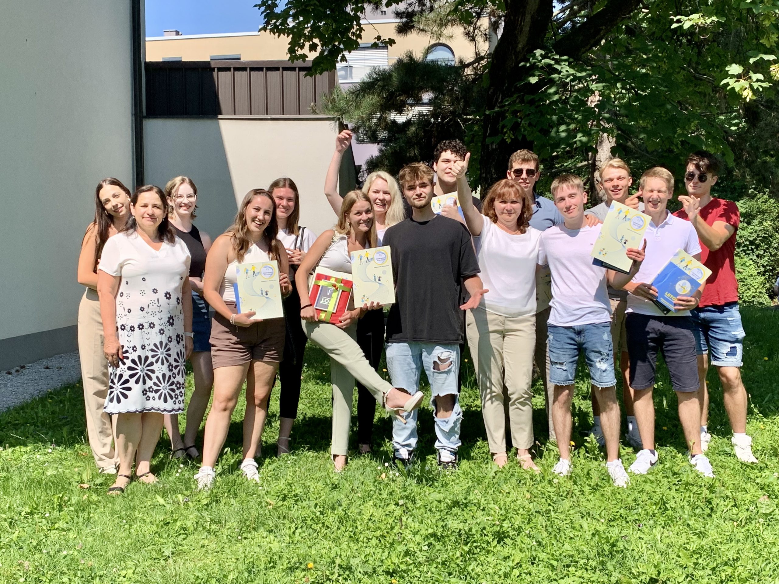 Podelitev maturitetnih spričeval splošne mature 2023 Podelitev maturitetnih spričeval splošne mature 2023