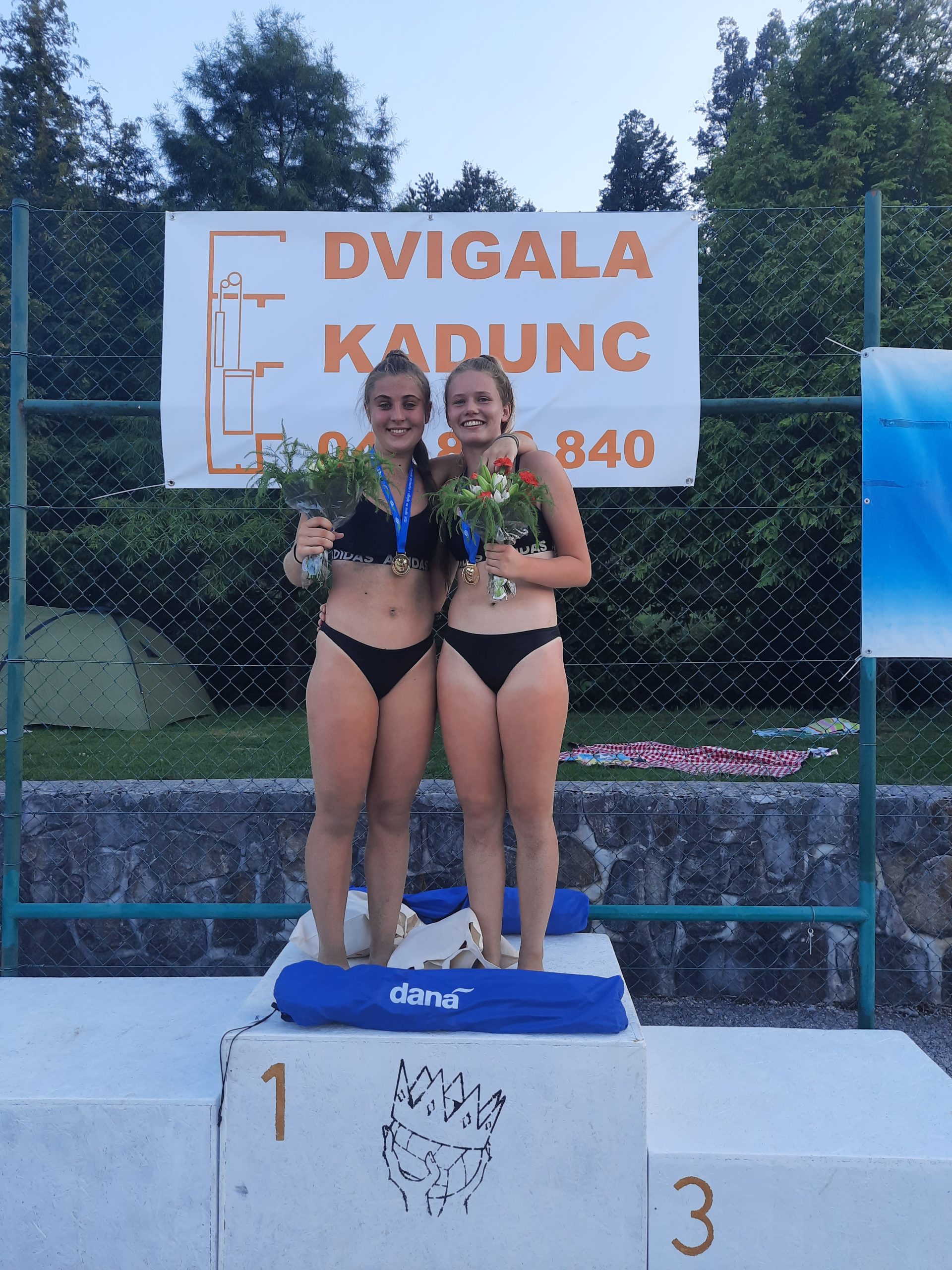 Taja Ferlež državna prvakinja v odbojki na mivki Taja Ferlež državna prvakinja v odbojki na mivki