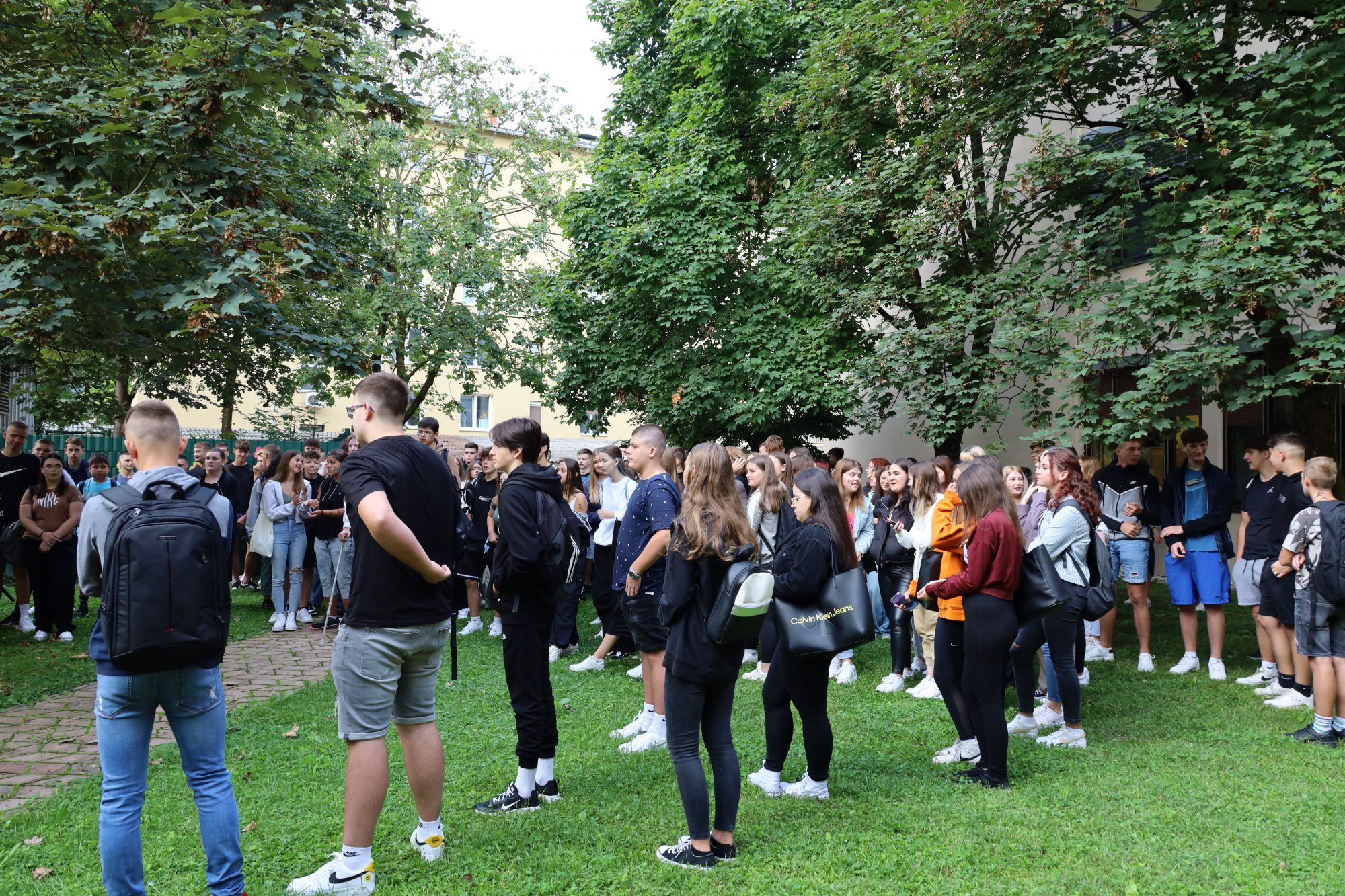 Prvi šolski dan – sprejem prvih letnikov Prvi šolski dan – sprejem prvih letnikov