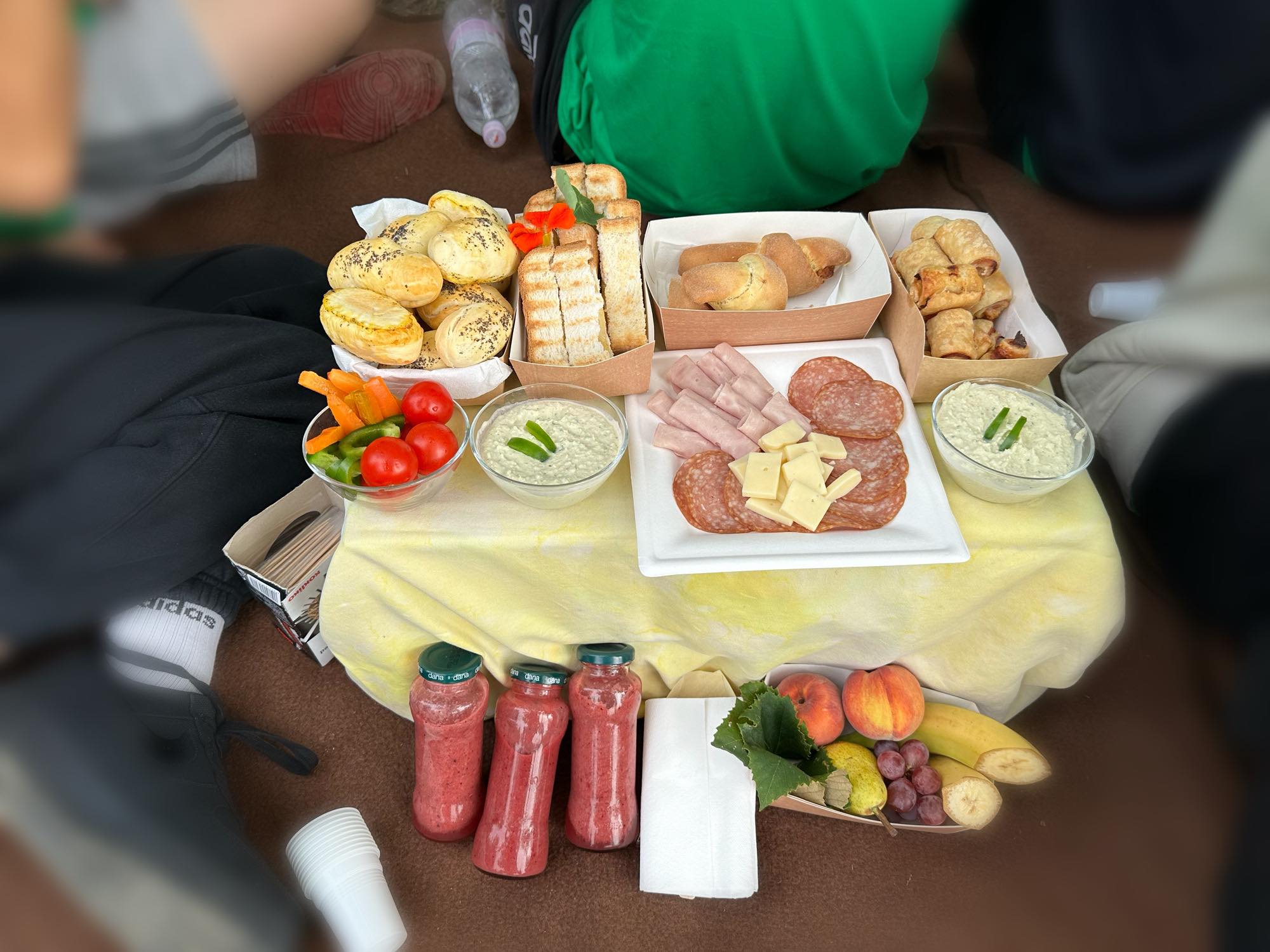 Gastronomski užitki in lokalna turistična doživetja. Gastronomski užitki in lokalna turistična doživetja.