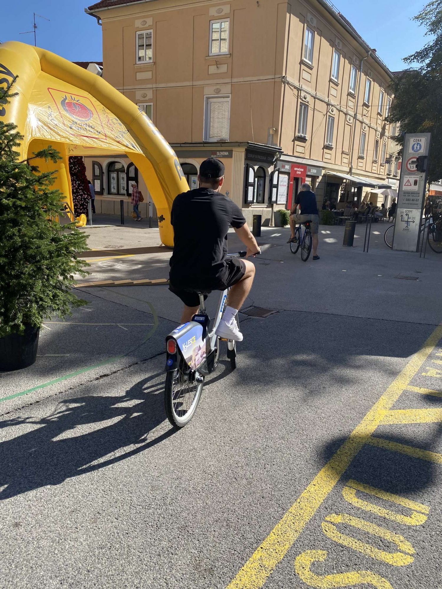 TEDEN MOBILNOSTI – DAN BREZ AVTOMOBILA in E-POLIGON TEDEN MOBILNOSTI – DAN BREZ AVTOMOBILA in E-POLIGON