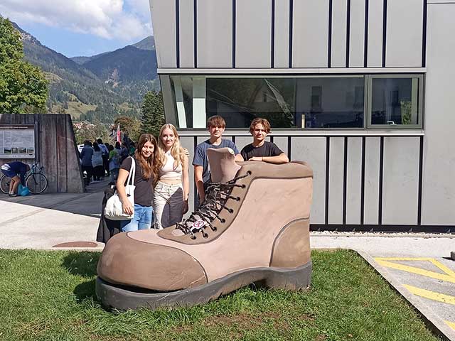 Udeleženci z Gimnazije Ledine