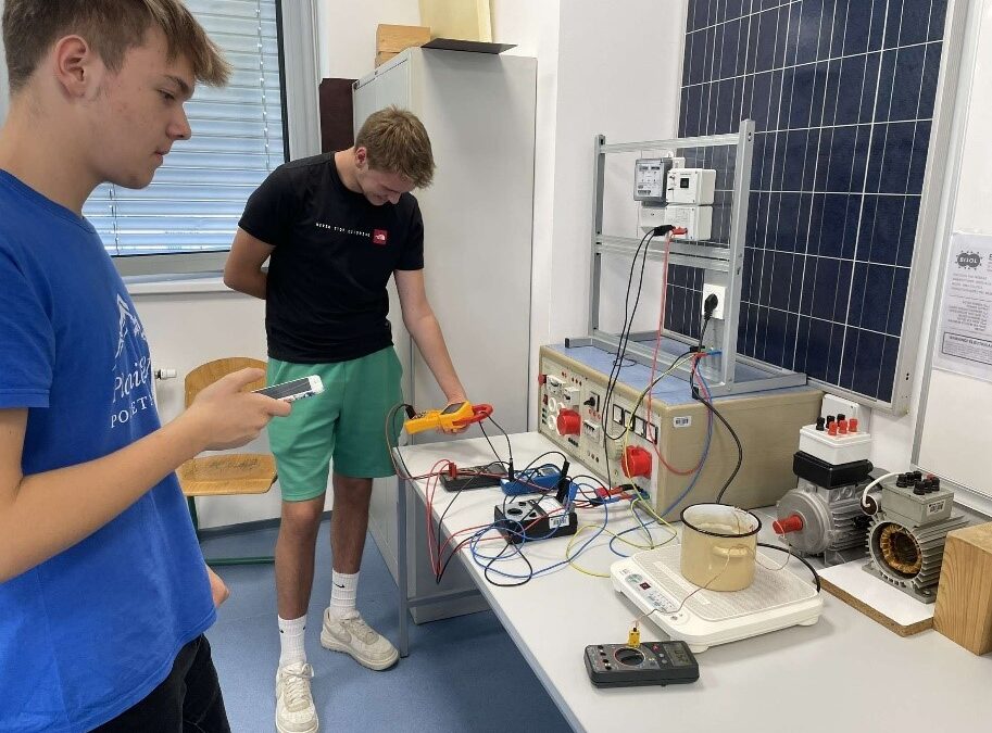 PROJEKTNI DNEVI RAZREDA E3B-ENERGETIKA