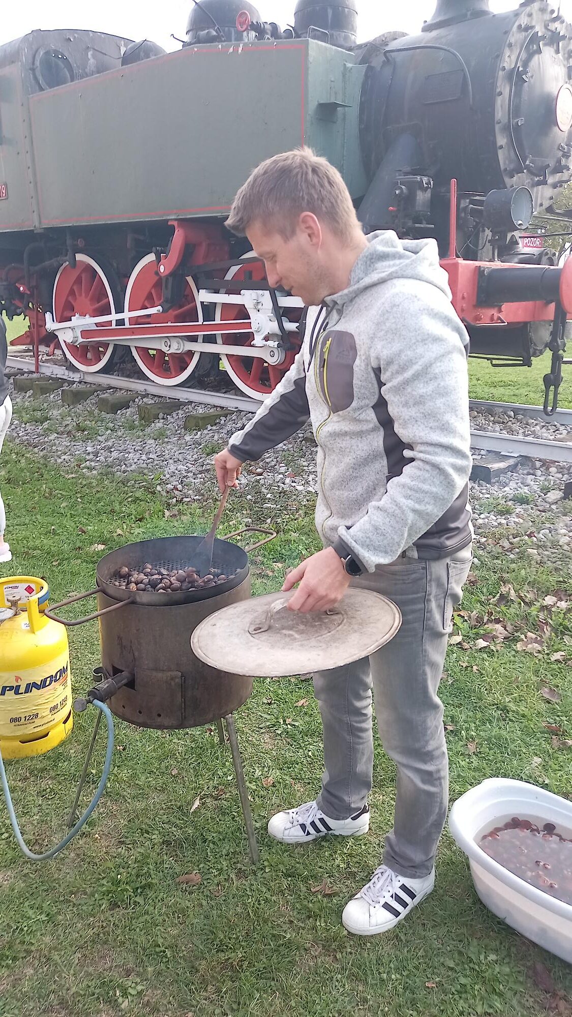 Kostanjev piknik