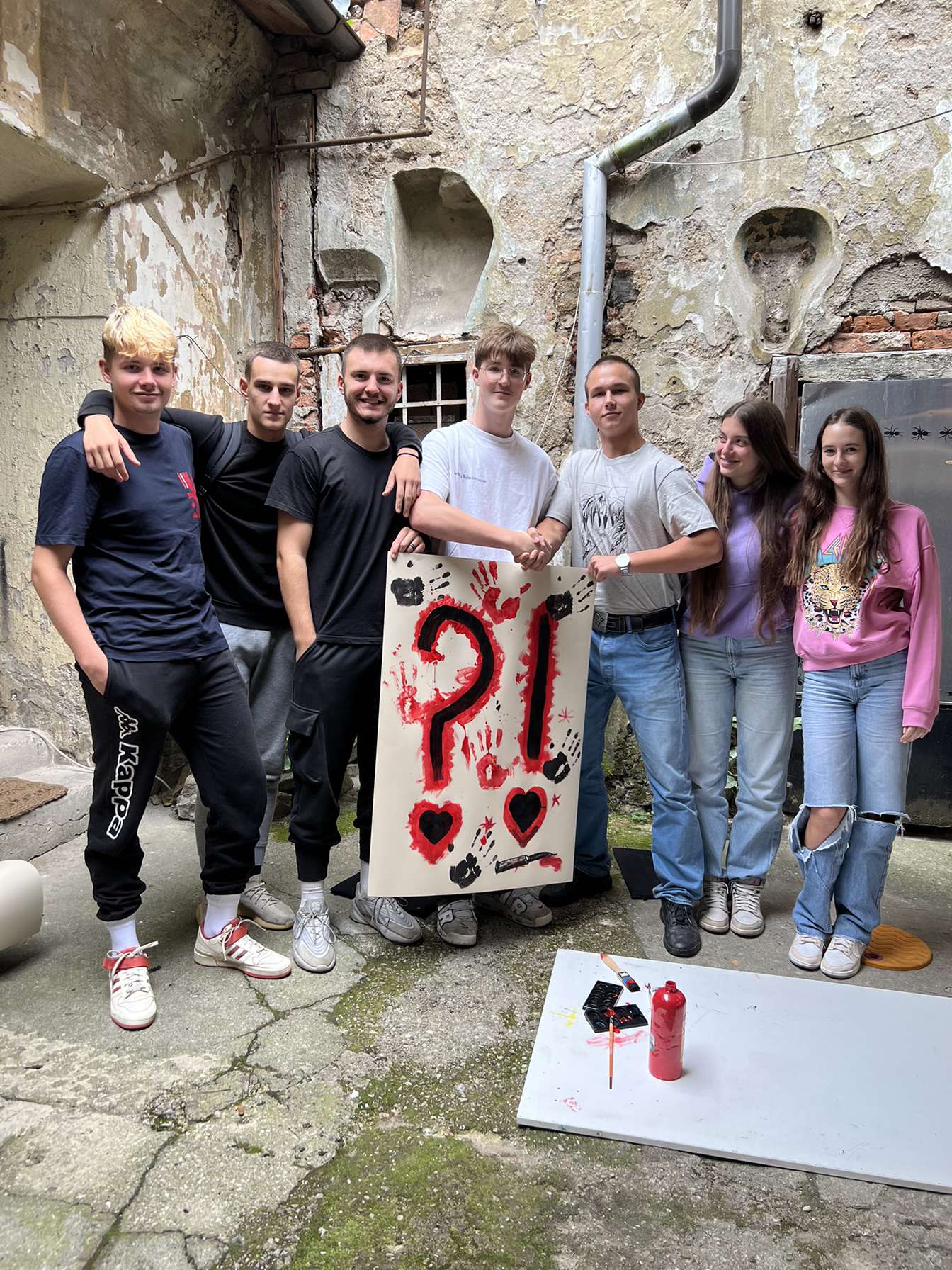 OBISK RAZSTAVE “ARHEOLOGIJA UPORA”